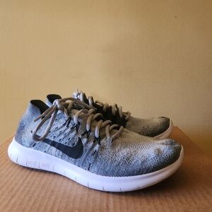 Nike free rn flyknit